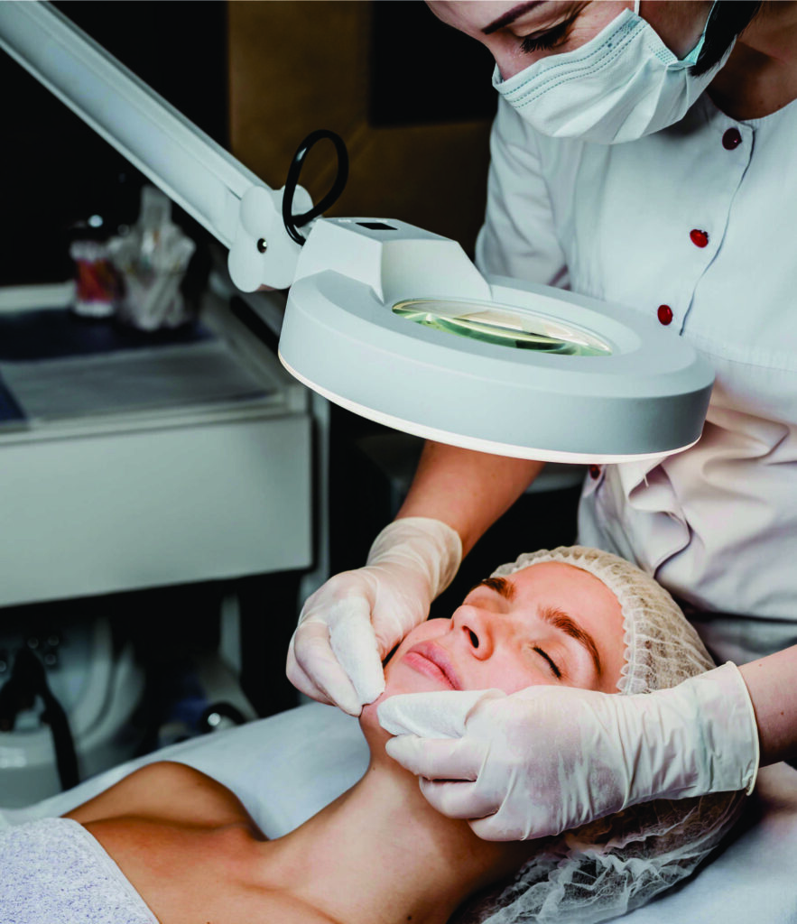 Cursos de Cosmetología y Estética